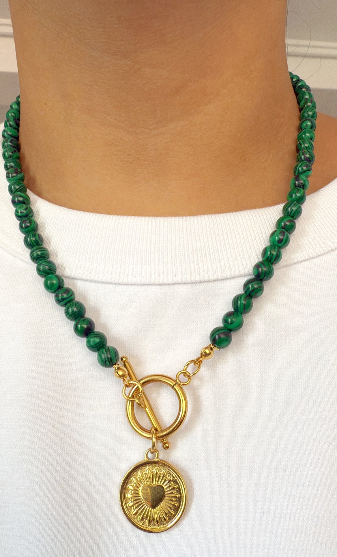 Collar Esmeralda (elige tu charm)