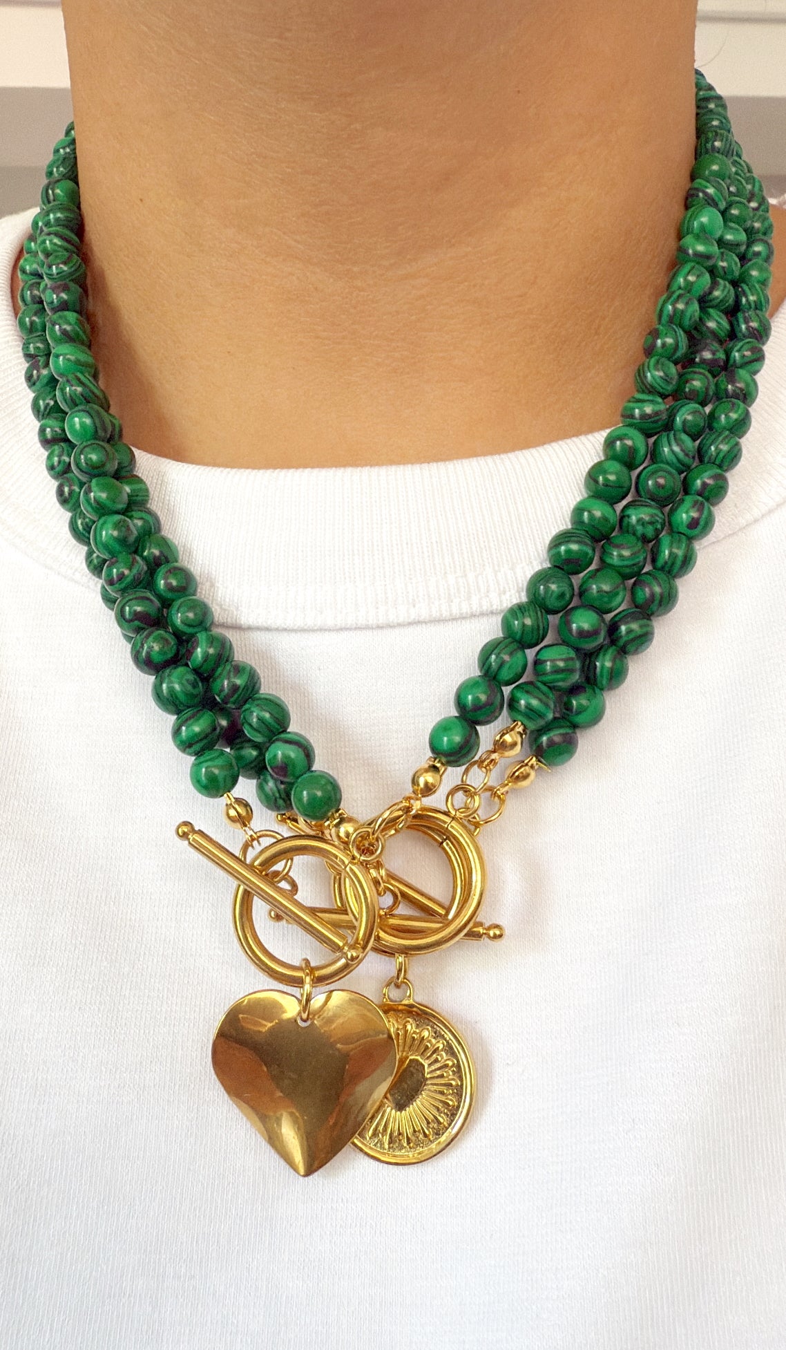 Collar Esmeralda (elige tu charm)