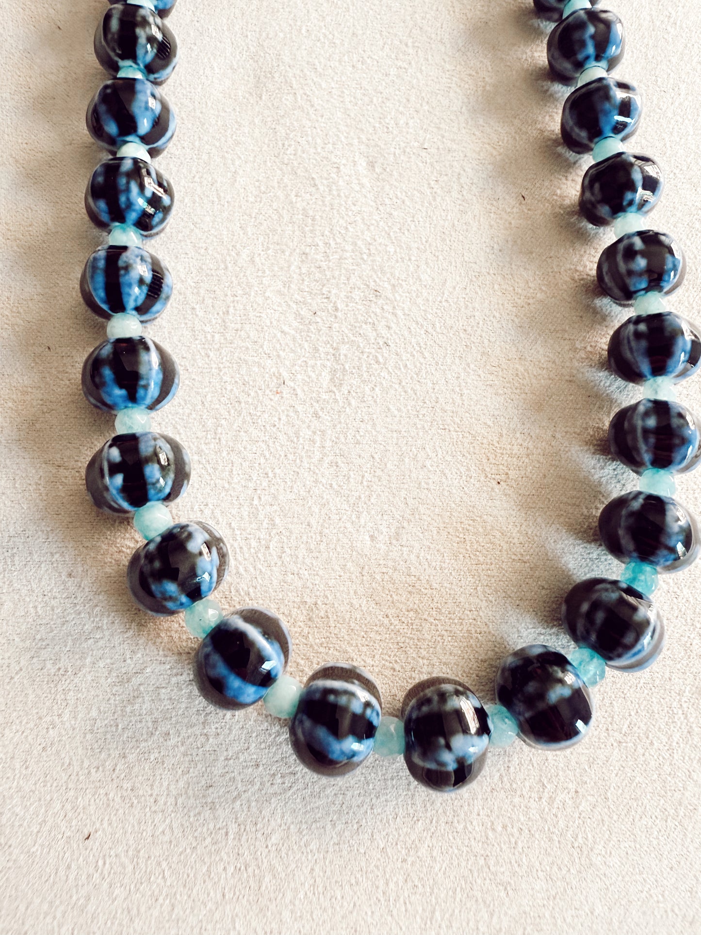Collar de cerámica