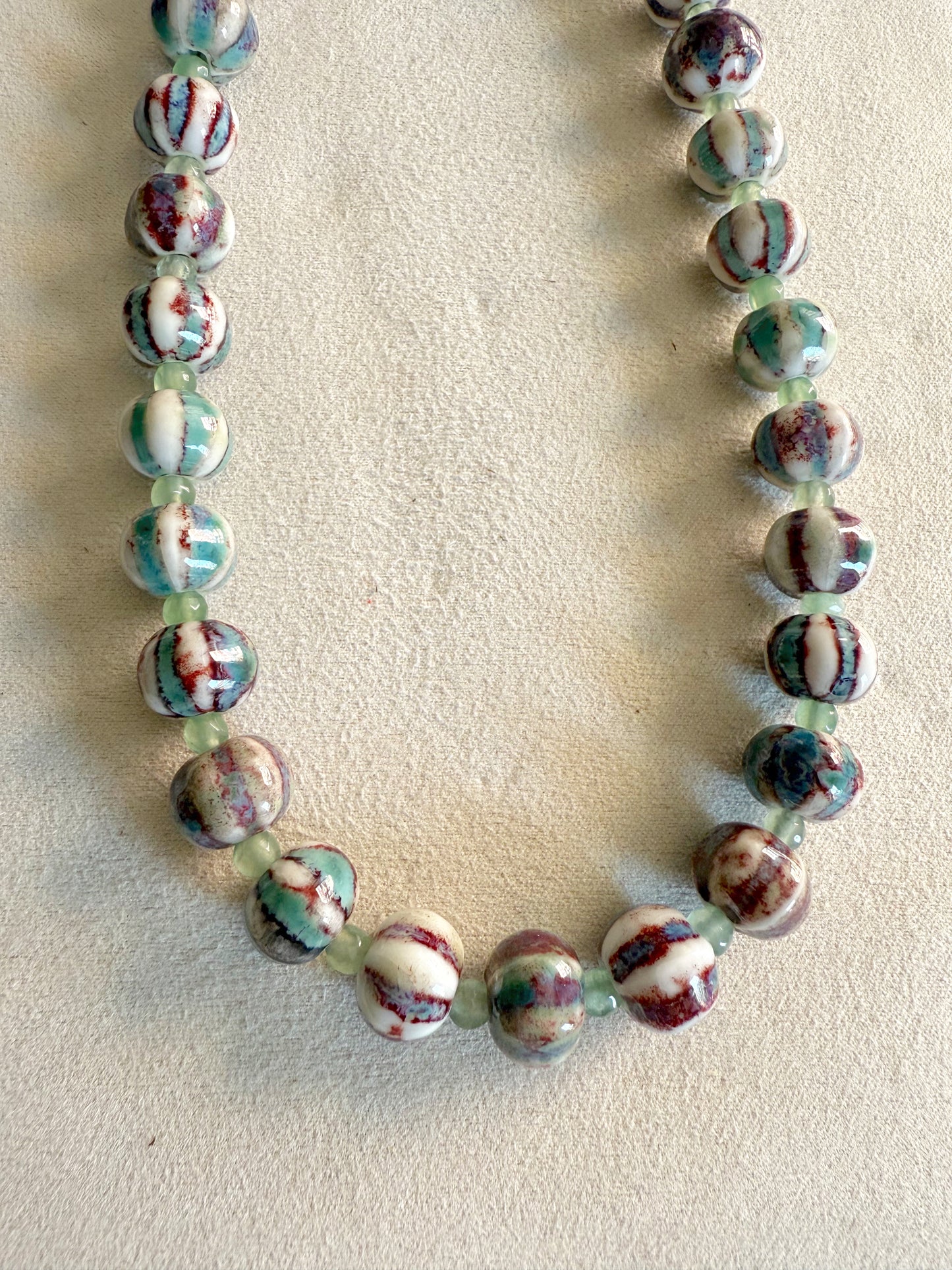 Collar de cerámica