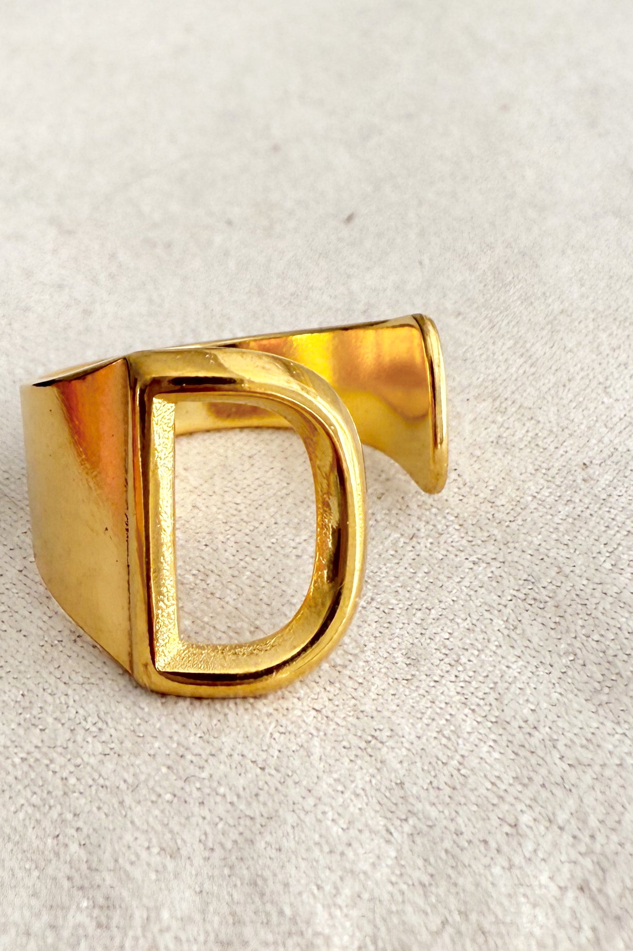 Anillos con inicial