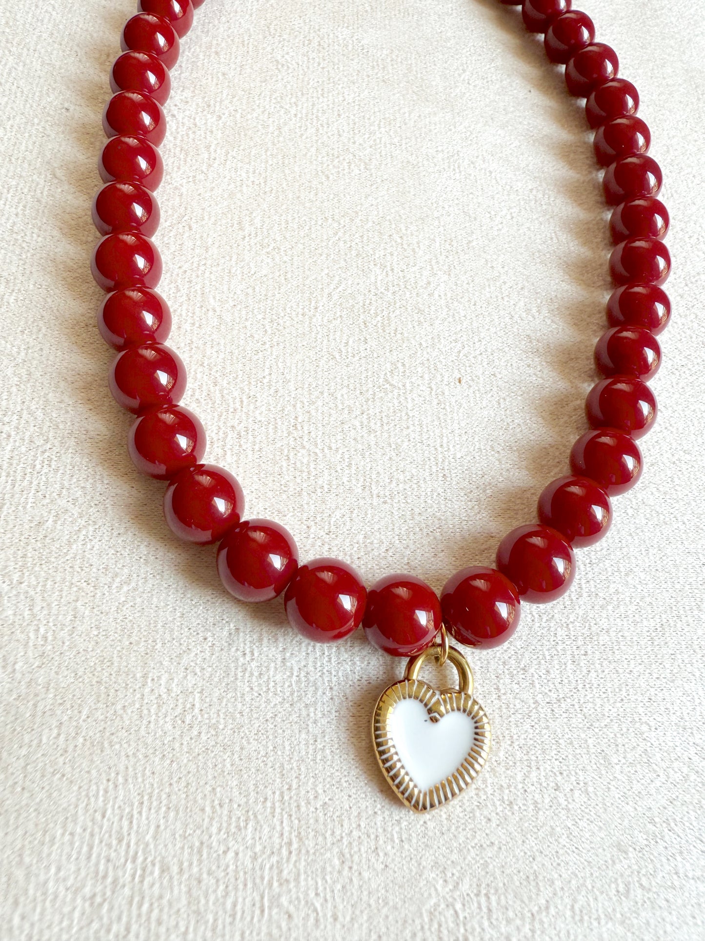 Collar rojo/ corazón doble (unico disponible)