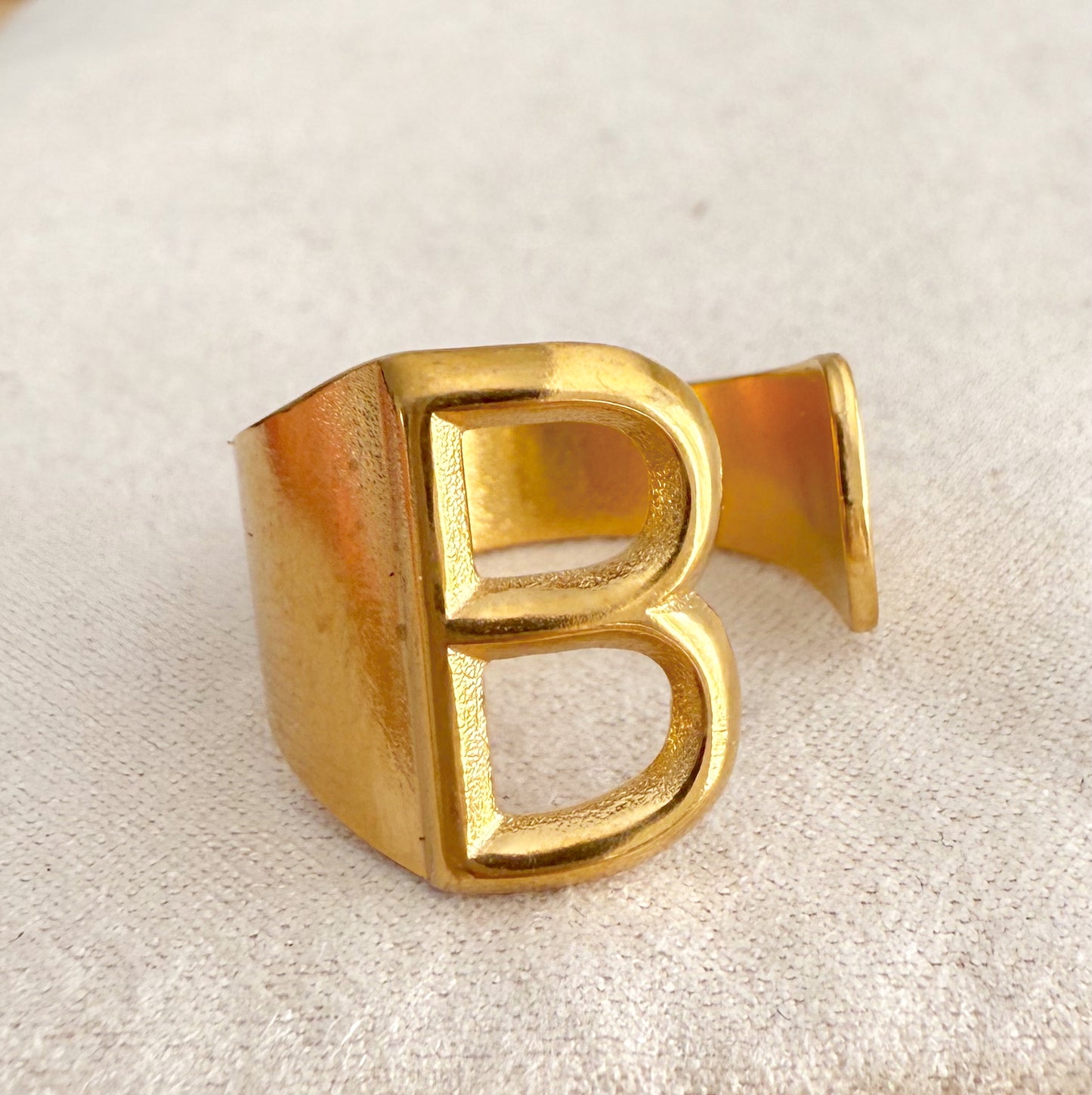 Anillos con inicial