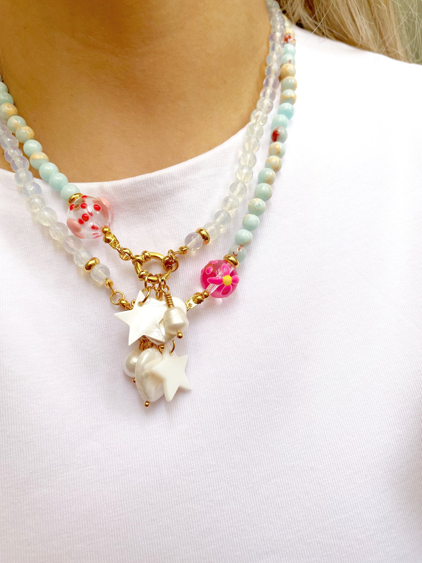 Collar ópalo, con triple charm(s)