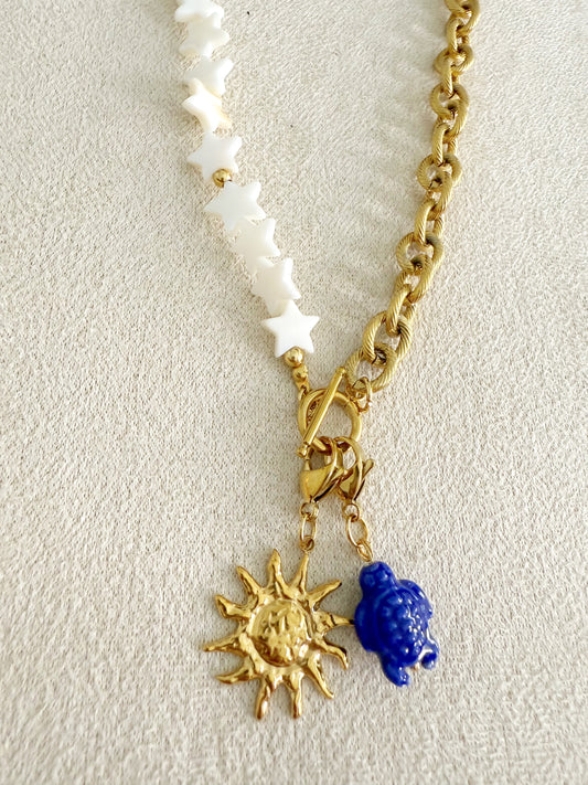 Estrellas nácar + cadena + charms dobles