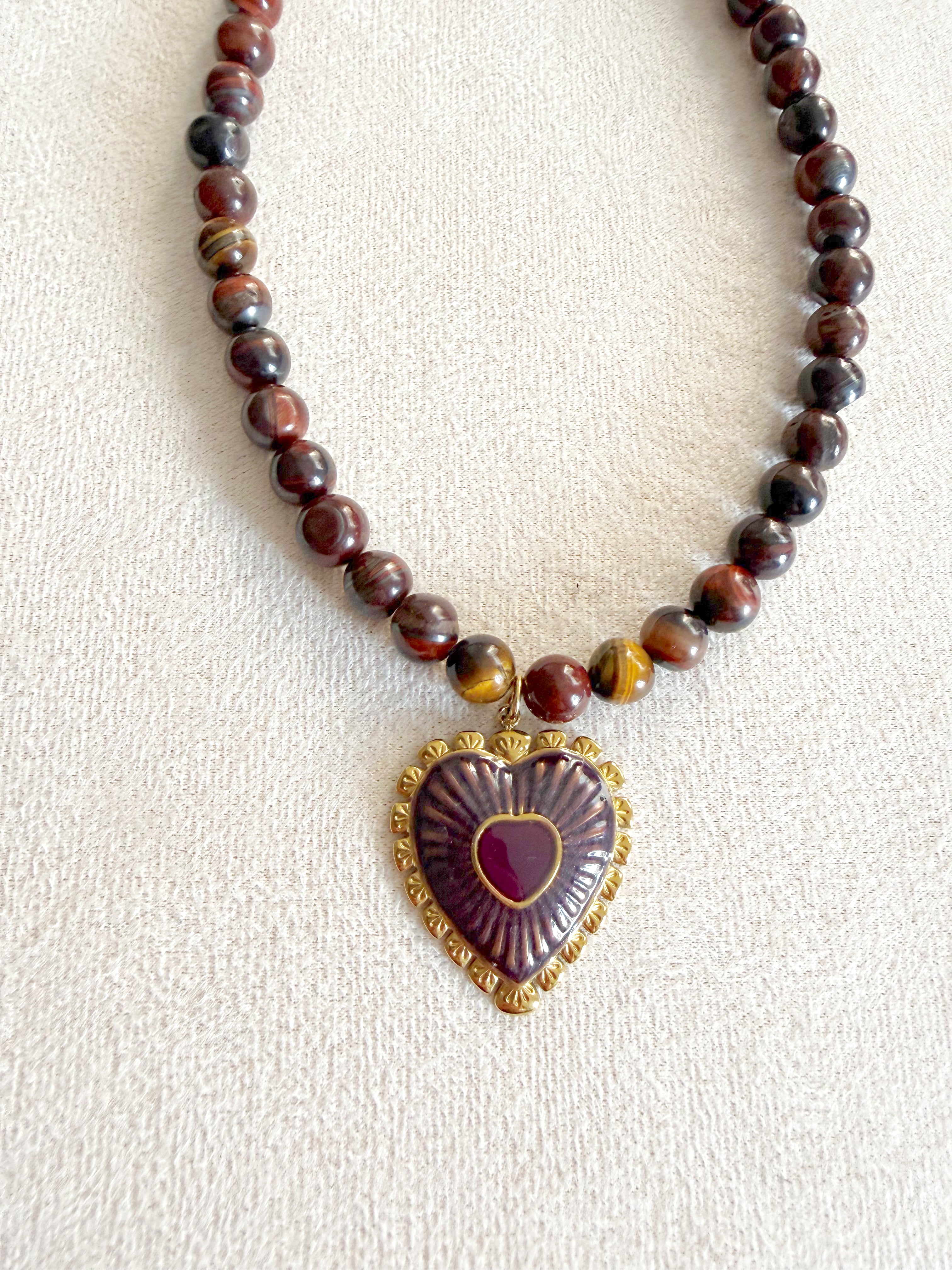 Collar chocolate