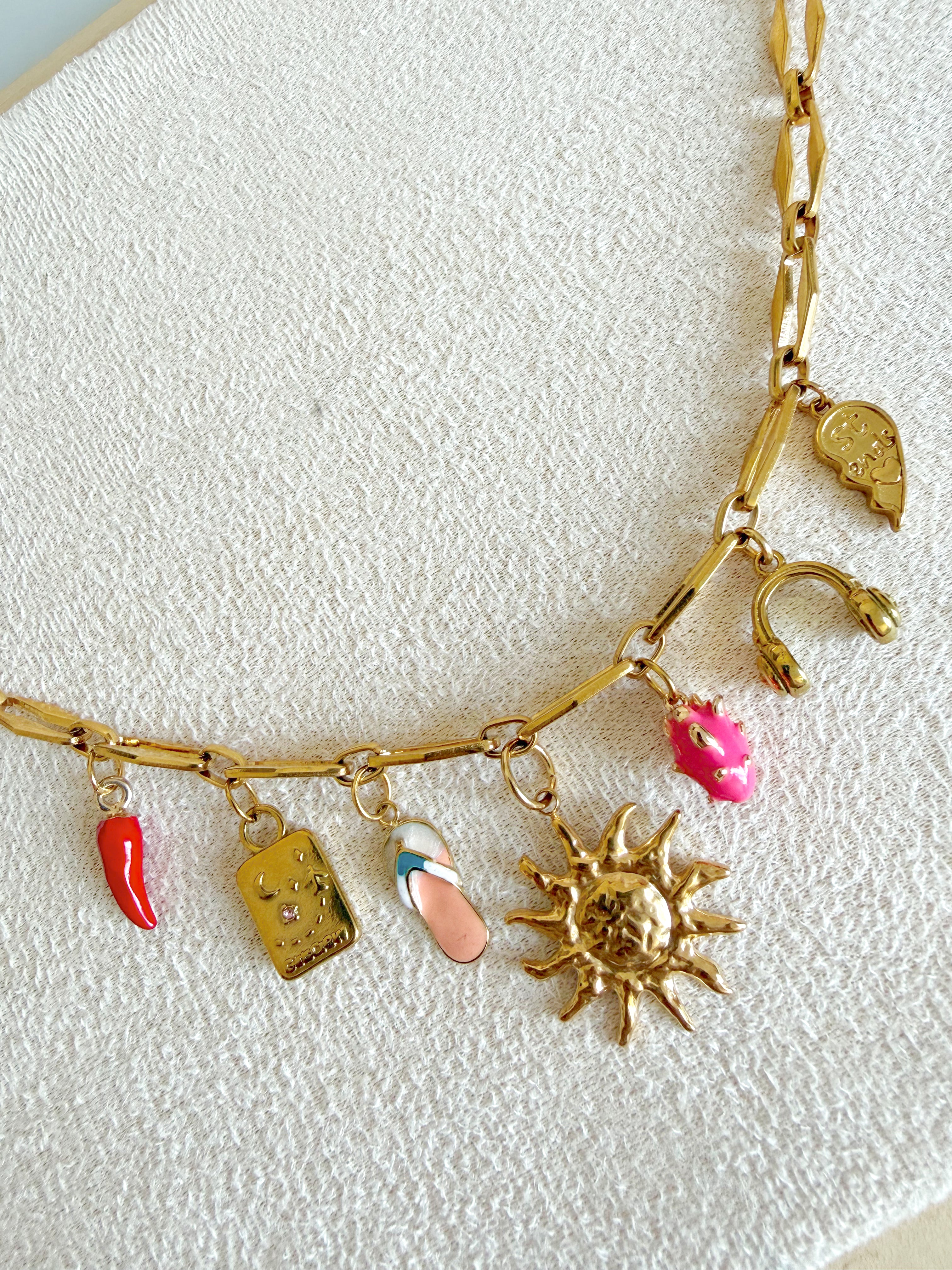 MULTICHARM ( unico disponible) 7 charms
