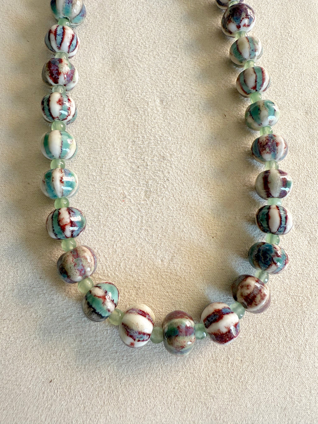Collar de cerámica