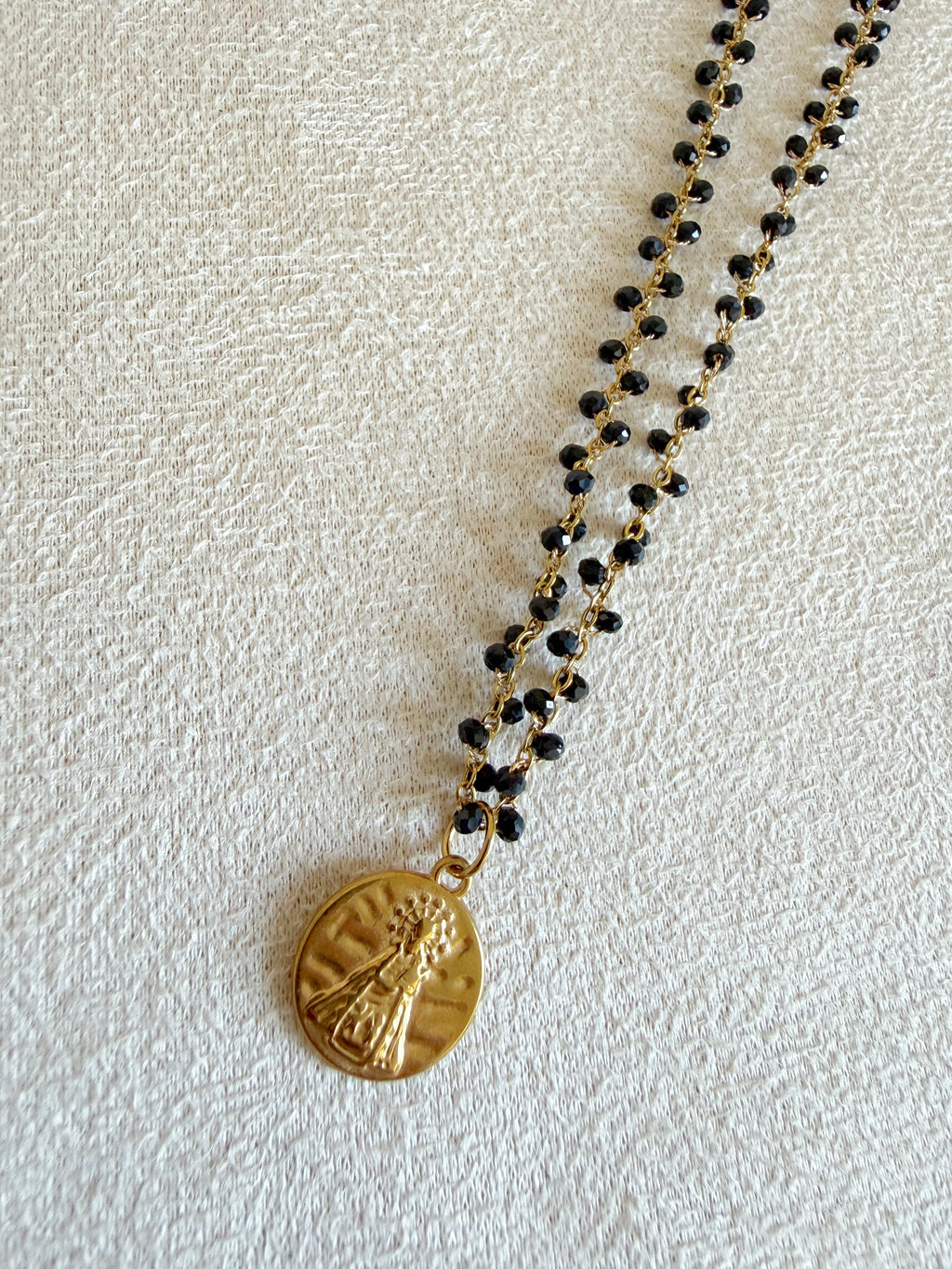 Cadena cruzada Virgen de los desamparados