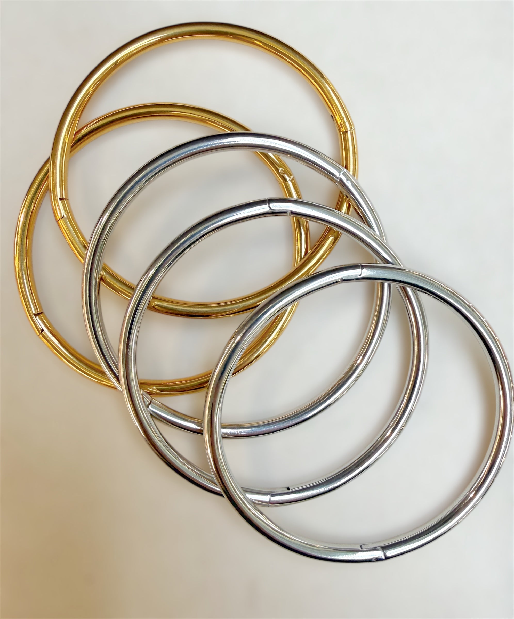 Pulseras de acero