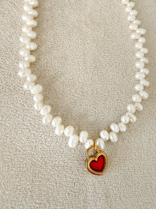 Perlas y corazón doble