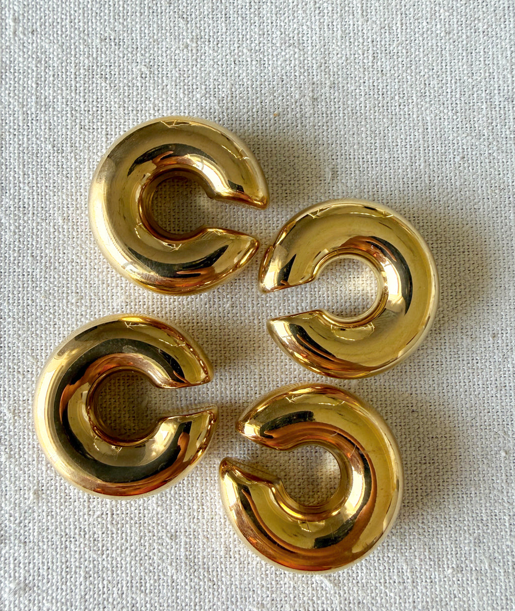 Earcuff espejo dorado🪞✨
