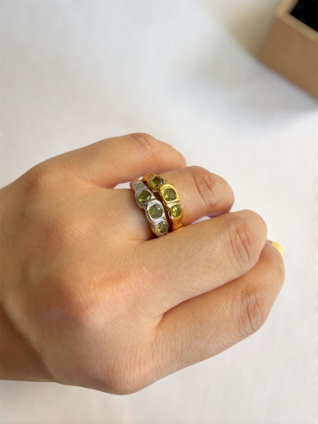 Anillo triple gema