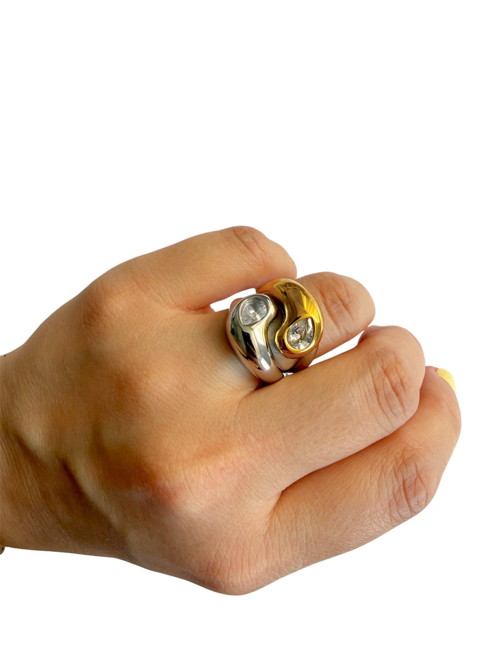 anillo Meret