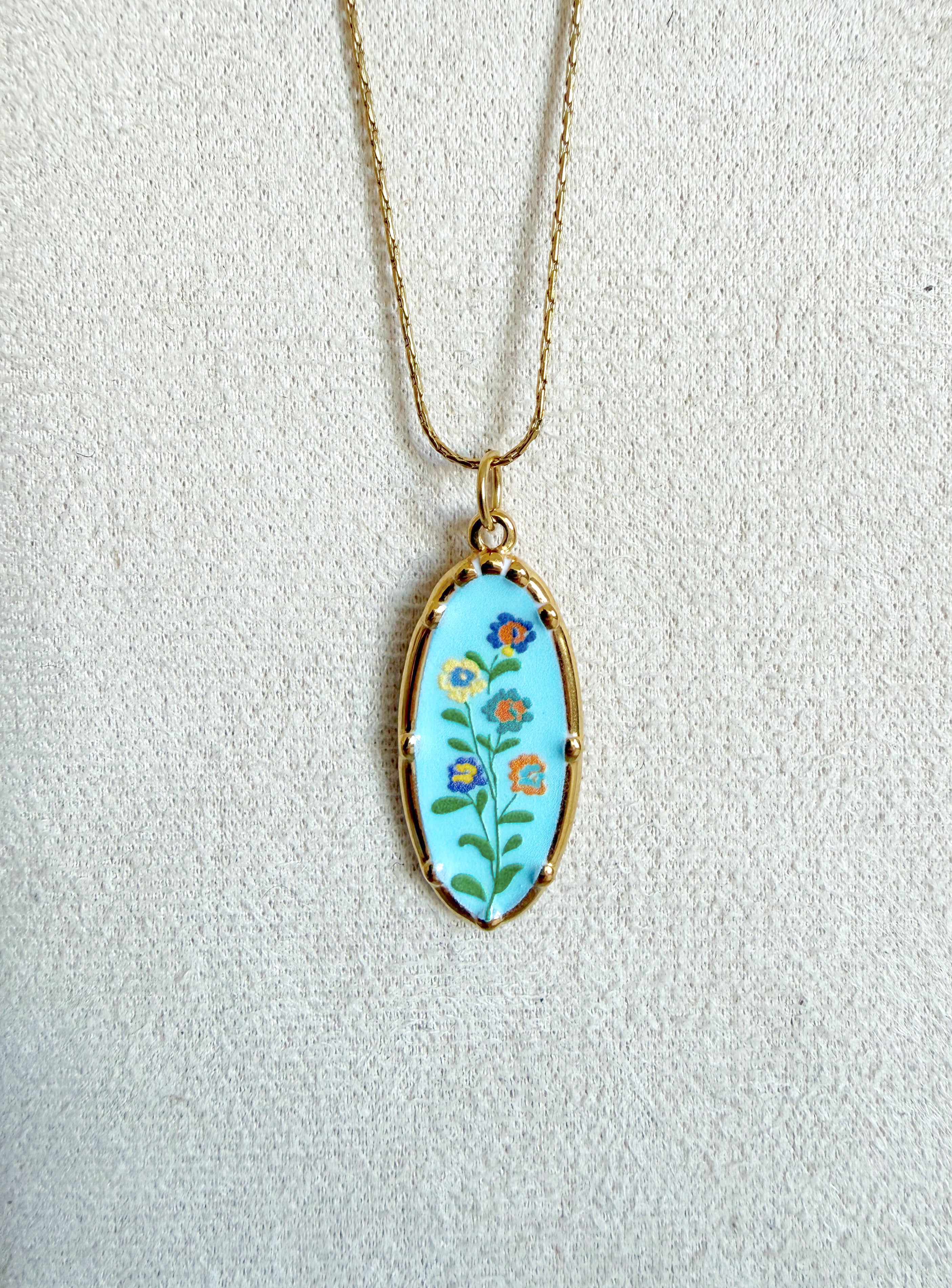 Cadena de acero estilo romántico ( flor silvestre 💐)