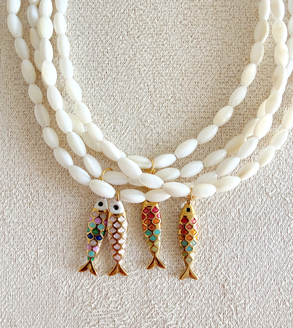 Collar marea blanca (Coral & peces)