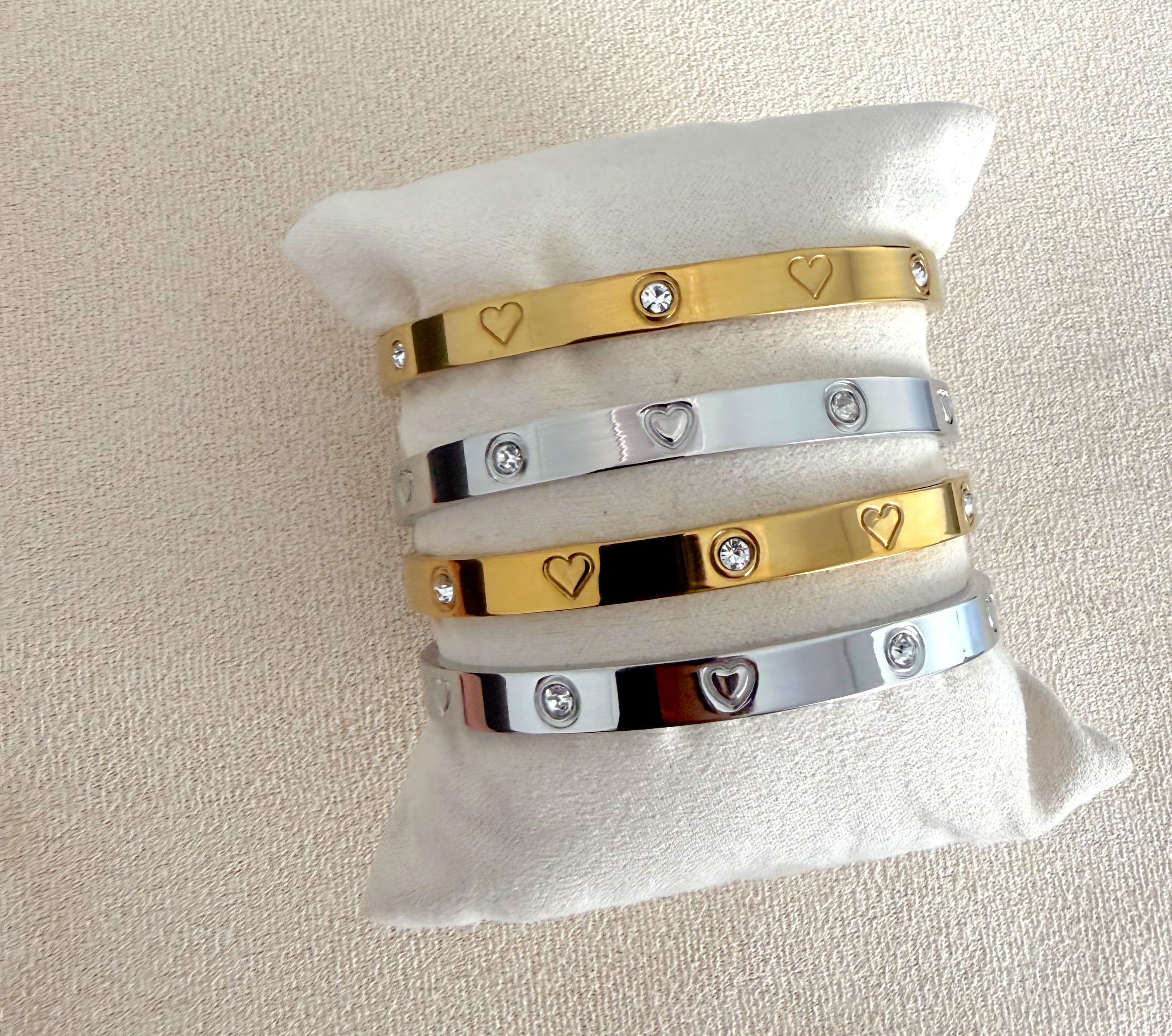 Pulsera gucci mini corazón