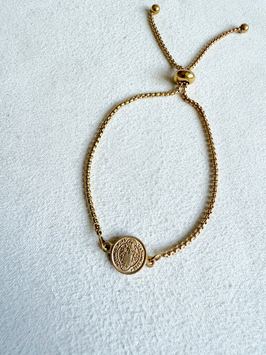 Pulsera ajustable con medalla