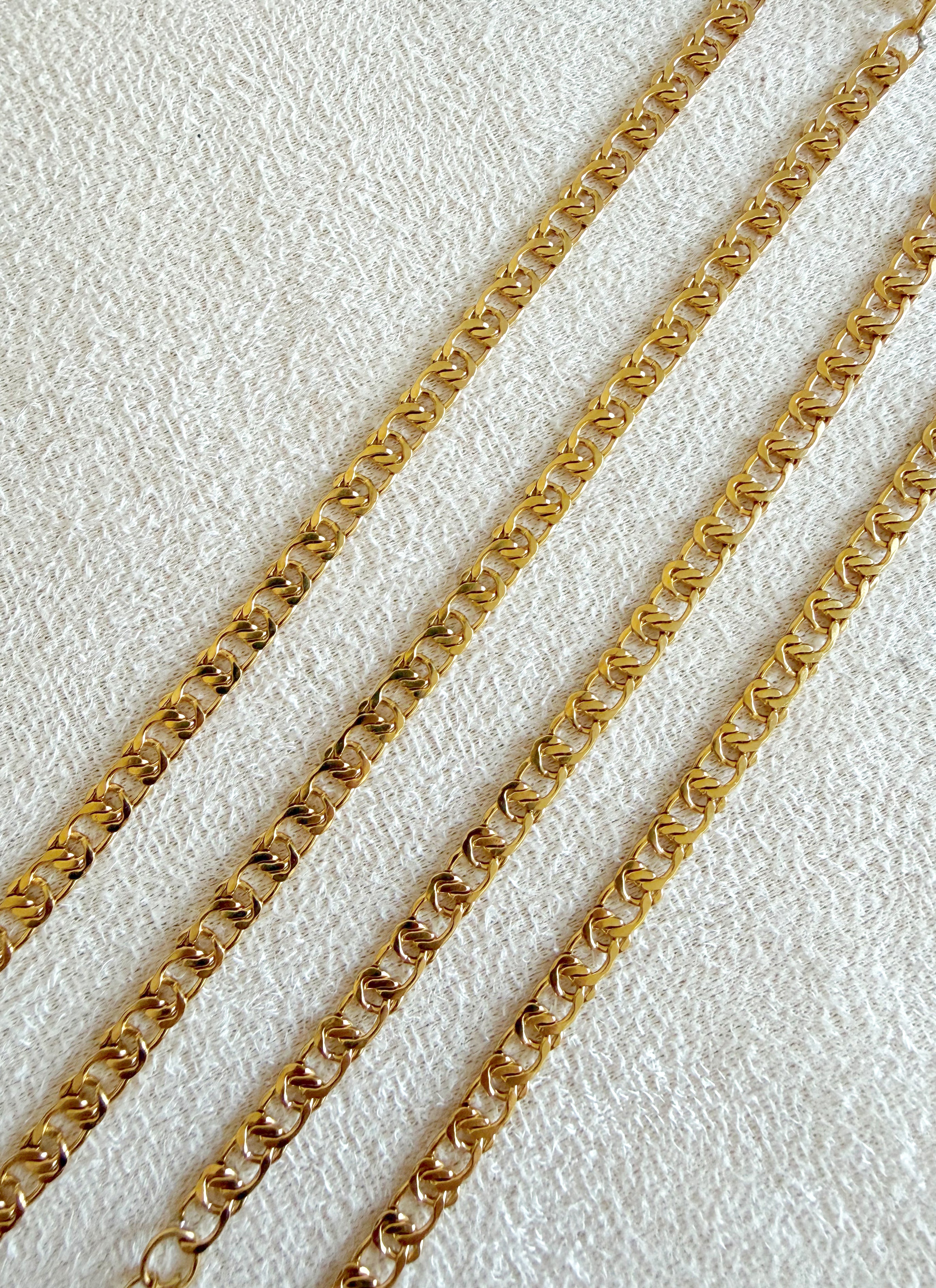 Pulsera corrediza, 100% acero con chapa.