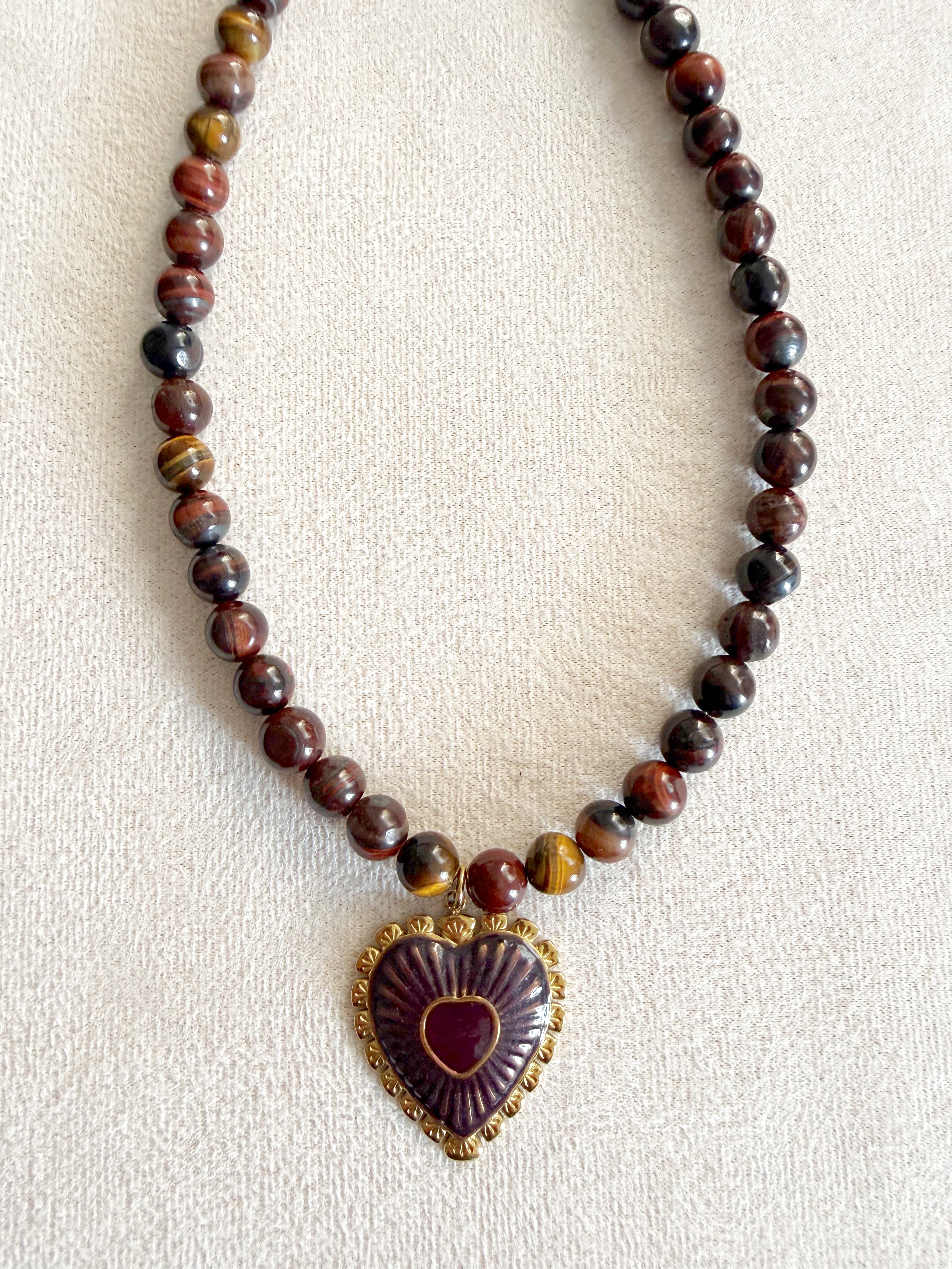 Collar chocolate