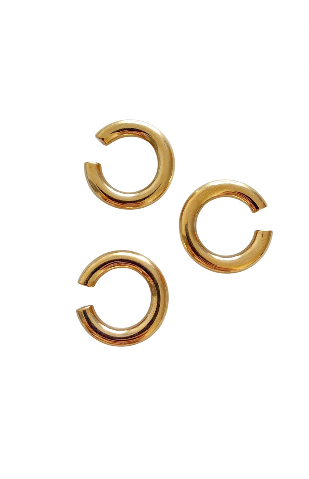 Earcuff con recubrimiento de oro 18k
